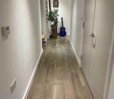 Sudbury House | Double Bedroom with En-Suite