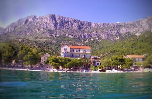 Drvenik Apartment | Double Comfortable Studio Sea View Apartment 35