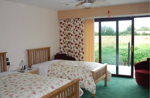 Lower Godney Bed & Breakfast | Double-gate Farm