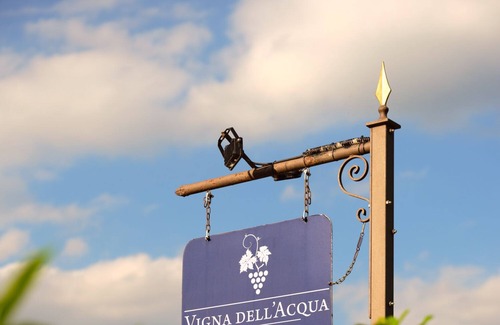 Santo Stefano Belbo Villa | Double room-Standard-Private Bathroom-Garden view-Camera Uno