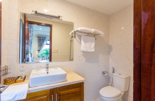 Thanh Ha Hotel | Double Room Green View - Natural Beauty