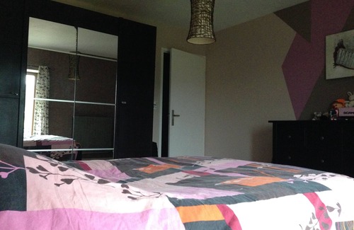 Falaise House | Double room in a house overlooking a natural horizon.