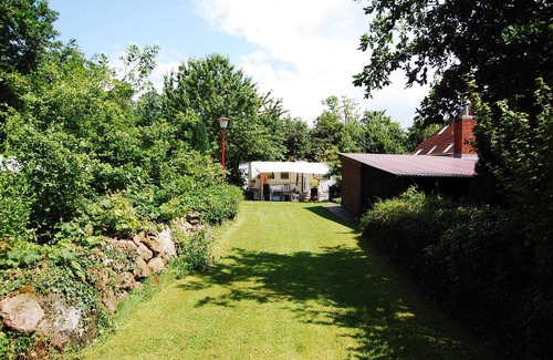 Kappeln Apartment | Double room Trave - Ferienhof Röhling between Schlei and Baltic Sea