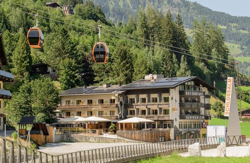 Bad Hofgastein Cottage | Double room with bath, WC - B&B Berglift