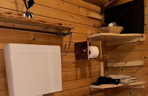 Vojnik House | Double Room with Private Bathroom