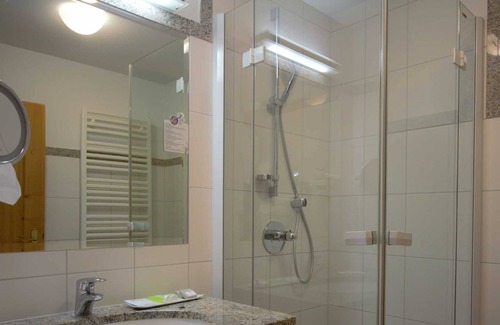 Unterach am Attersee House | Double room with terrace, without lake view - Attersee 7 - Hotel STADLER am Attersee, your lakeside hotel in the