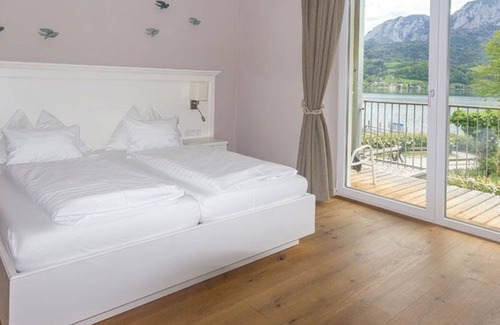 Unterach am Attersee House | Double room with terrace, without lake view - Attersee 7 - Hotel STADLER am Attersee, your lakeside hotel in the