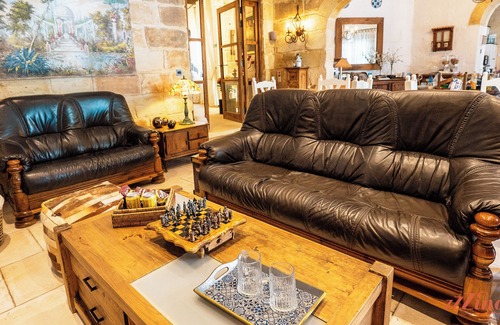 Zebbug House | Double Room with Terrace - Comino