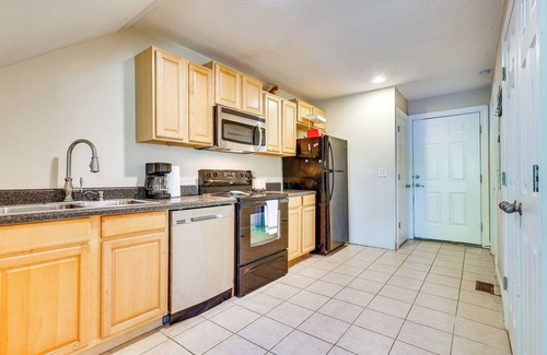 Double Springs Cabin | Double Springs Cabin Stay w/Deck + Shared Dock!