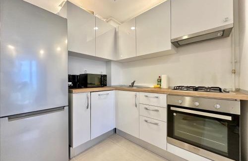 Stefanestii de Jos Apartment | Double Studio B605 StayInn by Cosmopolis