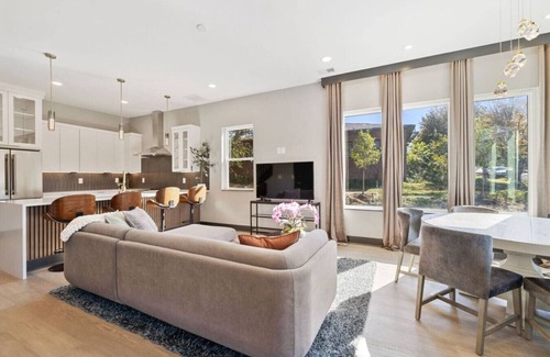 Madison House | Double the fun! Sleeps 24!