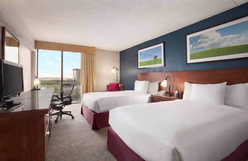 Las Colinas Hotel | DoubleTree by Hilton Dallas - DFW Airport North