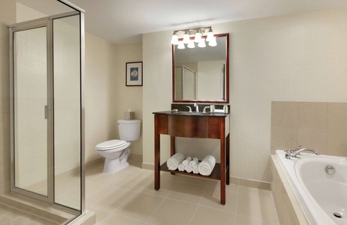 Parole Hotel | DoubleTree by Hilton Hotel Annapolis