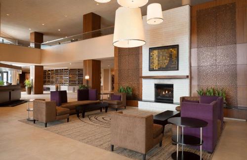 Somerset Hotel | DoubleTree by Hilton Hotel & Executive Meeting Center Somerset