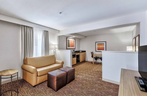 Vancouver Hotel | DoubleTree by Hilton Hotel Vancouver