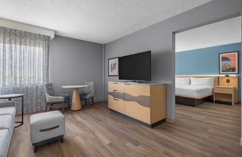 Encanto Hotel | DoubleTree by Hilton Phoenix Midtown