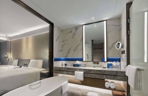 Qidong Hotel | DoubleTree by Hilton Qidong, China
