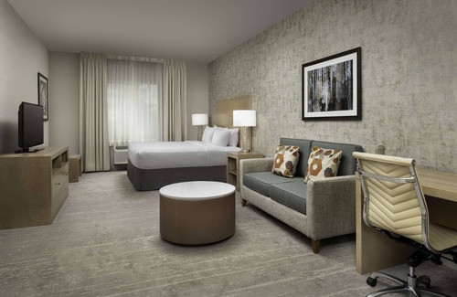 Salem Hotel | Doubletree by Hilton Salem