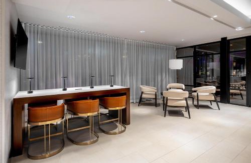 Sioux City Hotel | DoubleTree by Hilton Sioux City