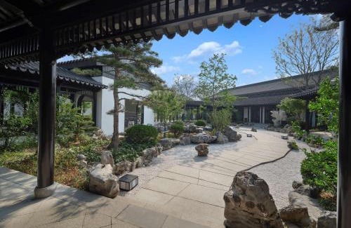 Tinghu Qu Hotel | Doubletree By Hilton Yancheng Dayangwan