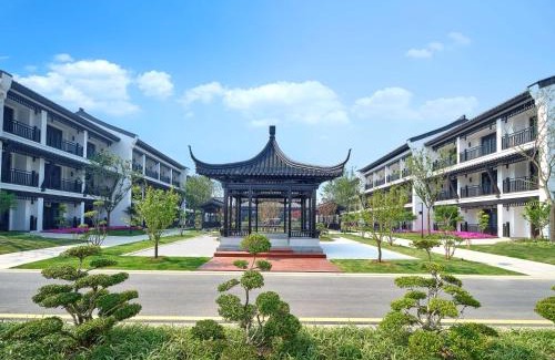 Tinghu Qu Hotel | Doubletree By Hilton Yancheng Dayangwan