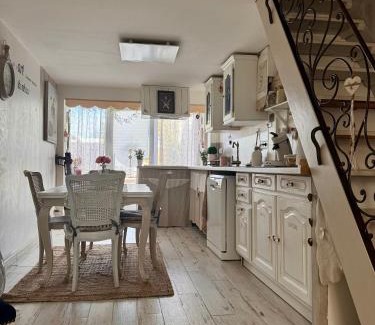Chateauroux Villa | Douceur de Vivre
