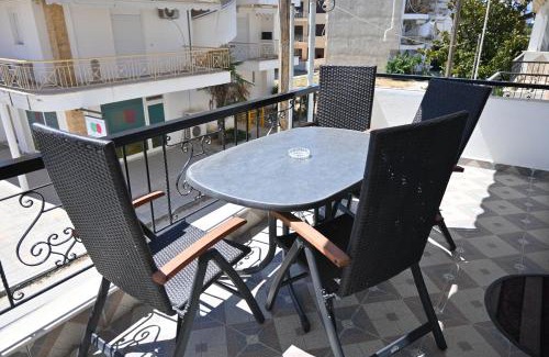 Paralia Ofryniou Apartment | Doukas Aparthotel