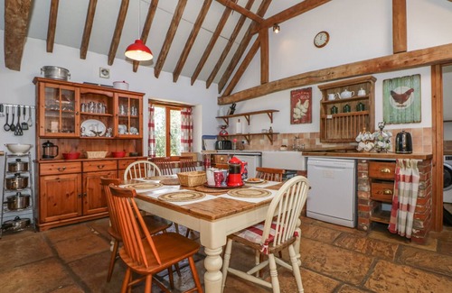 East Tytherley Cottage | DOWNS VIEW DAIRY, pet friendly, with open fire in West Tytherley