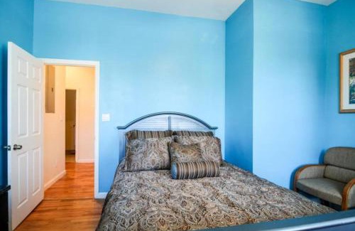 Historic Downtown Savannah Apartment | Downstairs 2BD, Downtown Savannah