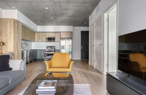City West Apartment | Downtown 1BR w Pool Gym WD nr Staples Center LAX-555