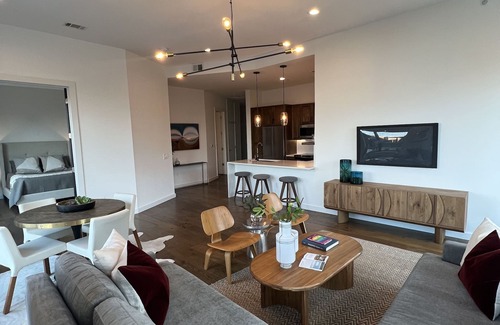 Waller Creek District Condo | Downtown Austin Condominium/Sabine on Fifth