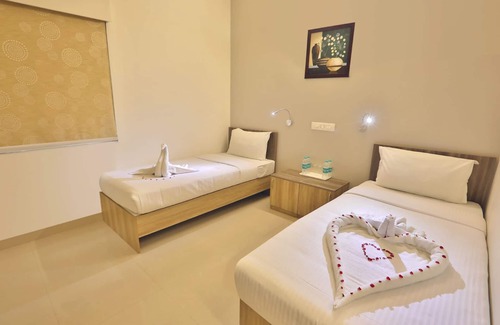 Mahindra World City Hotel | Downtown Business Hotel