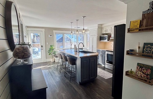 Queens Square House | Downtown Charlottetown Retreat