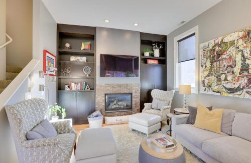 Southeast Omaha Apartment | Downtown Condo with Rooftop Patio and City Views!