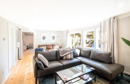 Great Barrington House | Downtown Great Barrington Enjoy Mountain Views