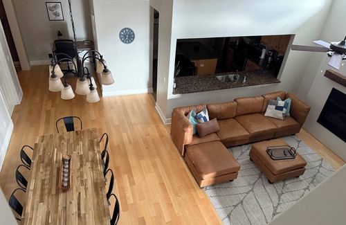 Warsaw Apartment | Downtown loft apartment with rooftop balcony