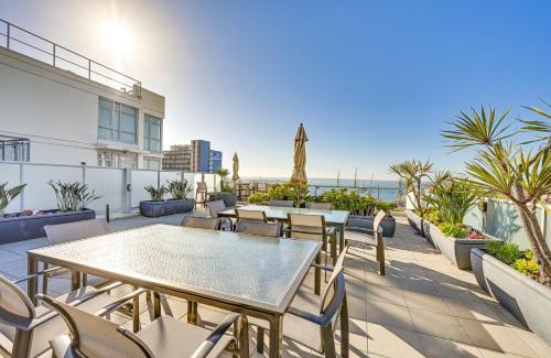 Downtown San Diego Apartment | Downtown San Diego Condo with Pool and Rooftop Access