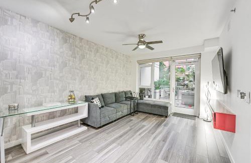 Downtown San Diego Apartment | Downtown San Diego Condo with Pool and Rooftop Access