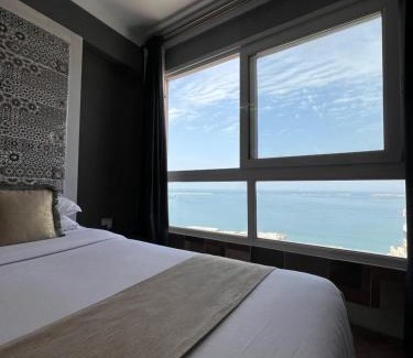 Al-Jumruk Apartment | Downtown Sea View Suites