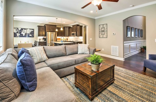 Southern Pines Apartment | Downtown Townhome; Walk to Dine & Shop on Broad St