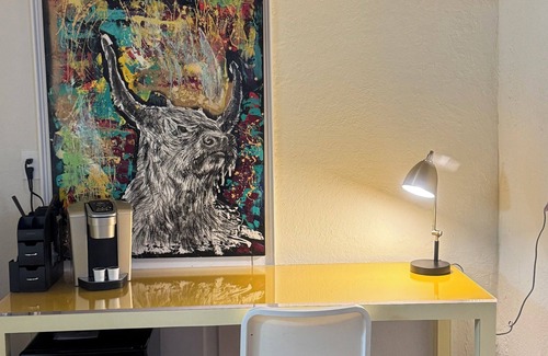 Flamingo Parks Apartment | Downtown-West Palm Beach/Flaming Park