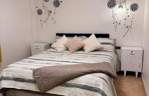 Oruro Apartment | Dpto Ampilo y Comodo