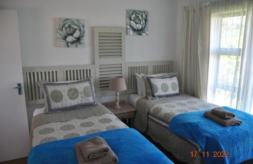 Clarens Apartment | Dragonfly self catering