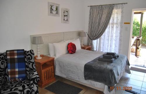 Clarens Apartment | Dragonfly self catering