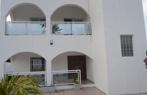 Kotu Villa | Drammeh's Villa