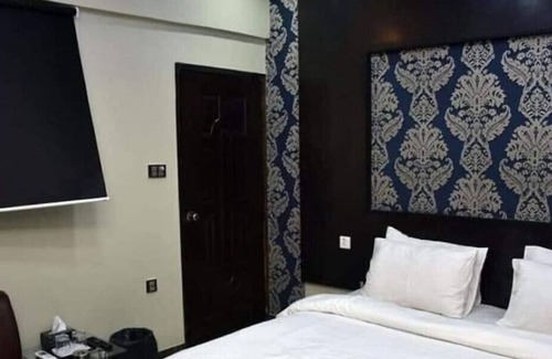 Gulshan-e-Iqbal Hotel | Dream Inn Guest House