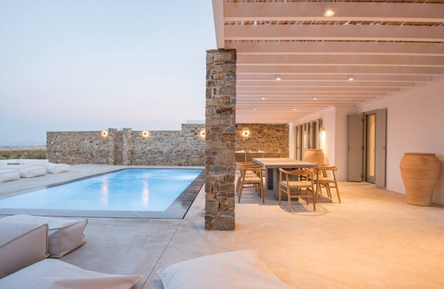 Antiparos Villa | Dreamy 5 BDR Antiparos pool villa