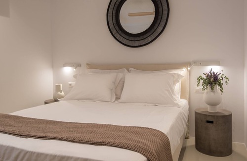 Antiparos Villa | Dreamy 5 BDR Antiparos pool villa