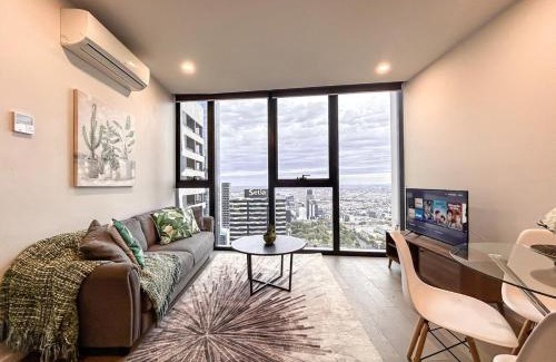 Melbourne Central Business District Apartment | Dreamy View On High Level 2br1ba Apt Cbd Poolgy