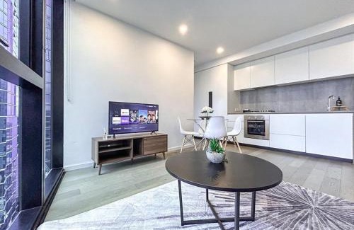 Melbourne Central Business District Apartment | Dreamy View On High Level 2br1ba Apt Cbd Poolgy